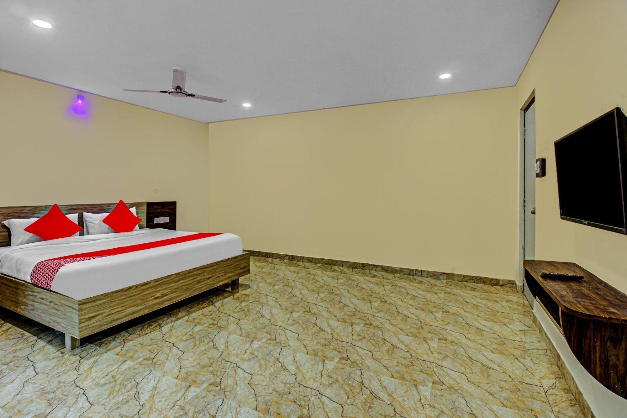 O Ab Residency Near Miraj Cinemas - Shalini Shivani Hotel 3*