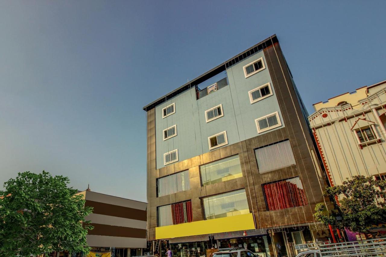 O Ab Residency Near Miraj Cinemas - Shalini Shivani 3*