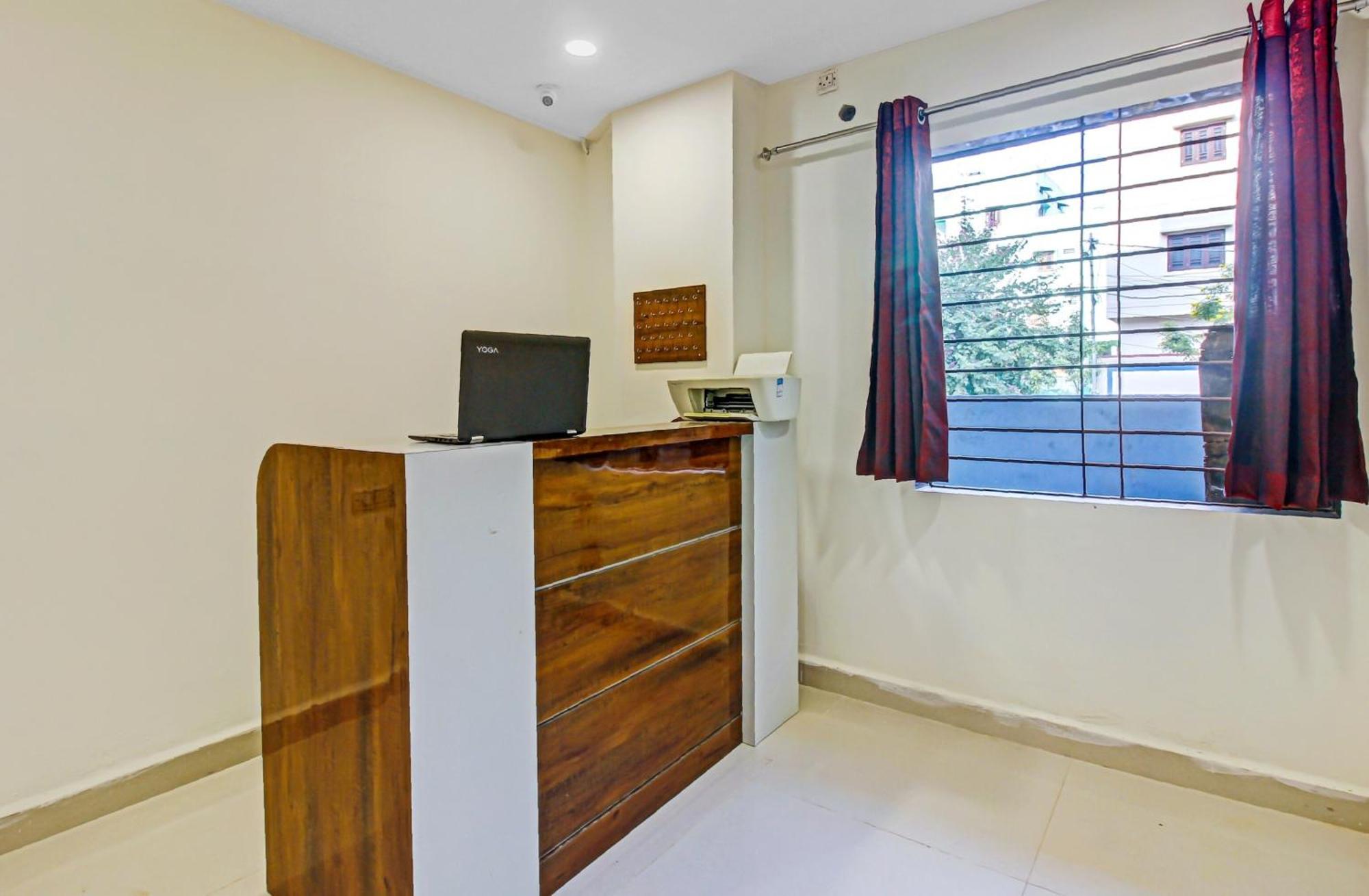 Hotel O Ab Residency Near Miraj Cinemas - Shalini Shivani Hyderabad