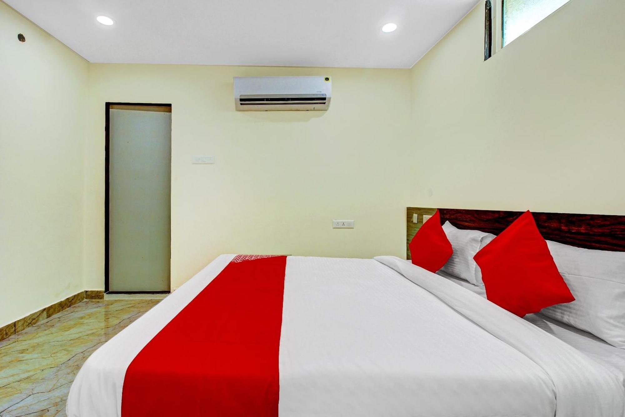 Hotel O Ab Residency Near Miraj Cinemas - Shalini Shivani 3*